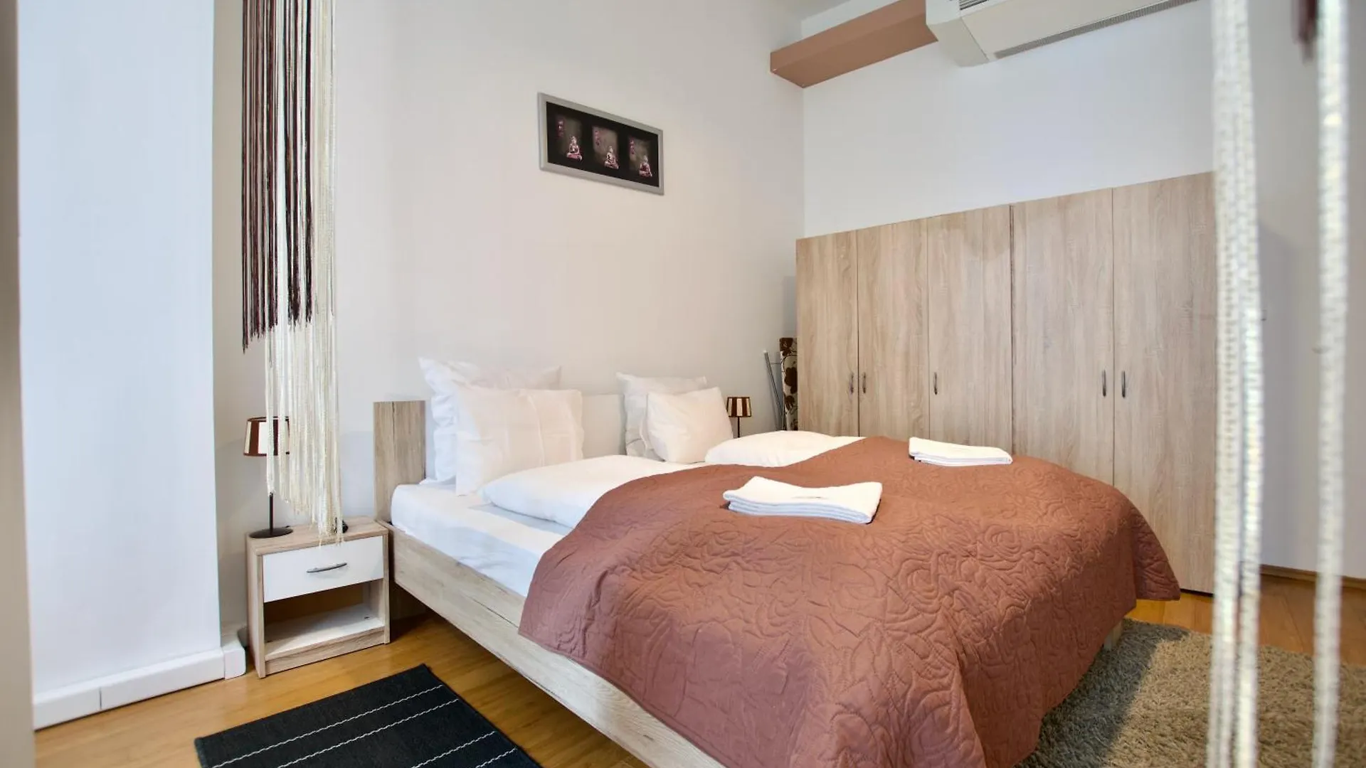Premium Apartment By Hi5 - Vitkovics Suite Budapest 0*,  Ungarn